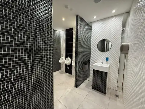 Oficina en Alquiler 20 años