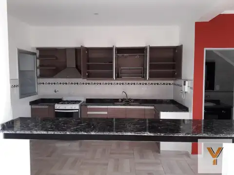 Casa en Alquiler en La Plata, $ 950.000