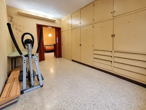 Depto Tipo Casa en Venta 50 años