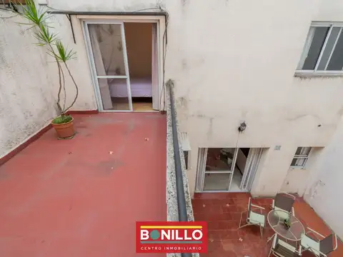 Depto Tipo Casa 4 ambientes con 2 baños