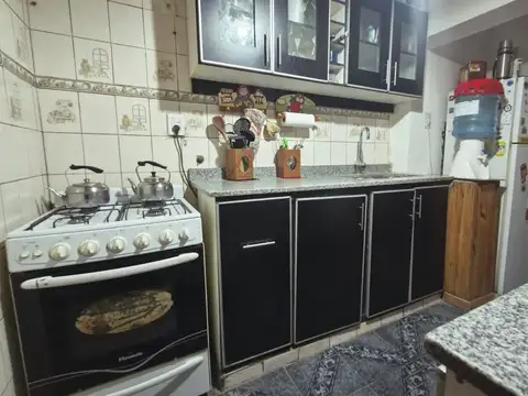 VENTA CASA 5 DORMITORIOS EN NEUQUEN