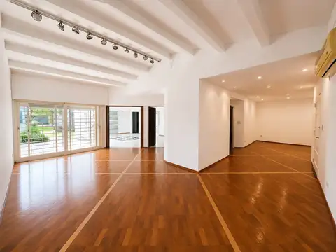 Alquiler casa Cerro de las Rosas uso comercial