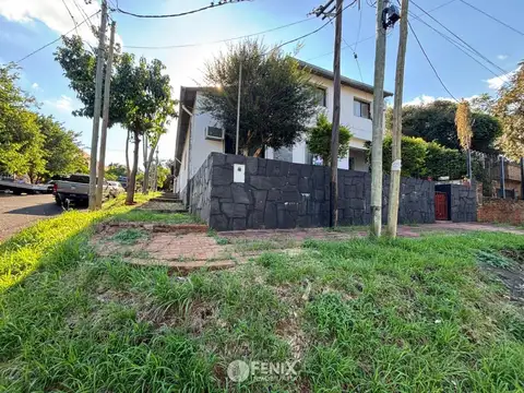 CF1368 - CASA A RECICLAR - 4 DORMITORIOS - AV. LÓPEZ TORRES Y MAIPÚ