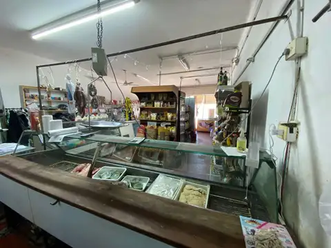 Local en Venta 50 años