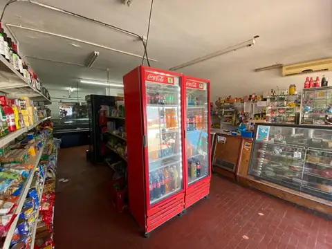 Local en Venta 50 años
