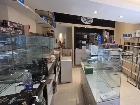 Local en Alquiler 45 años