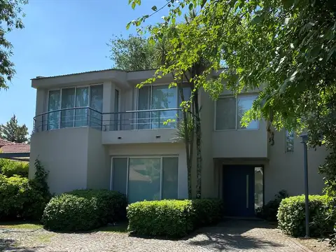 Highland Park C.C.