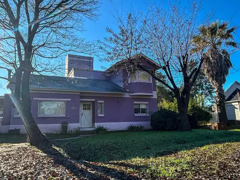 ESPECTACULAR CASA  4 AMBIENTES EN DOS PLANTAS - BARRIO CERRADO LAS FUENTES CLUB ESTEBAN ECHEVERRIA