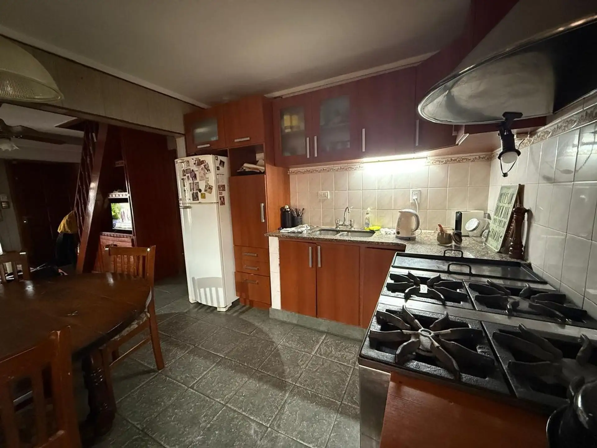 Casa 4 amb con cochera y quincho — Barrio Libertad