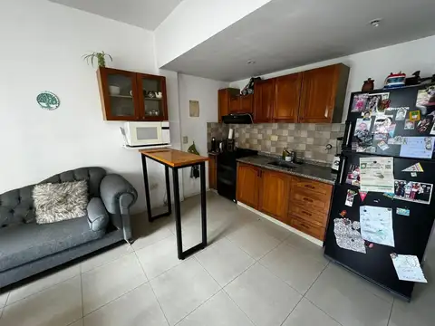 Belgrano 2446 , Piso 2