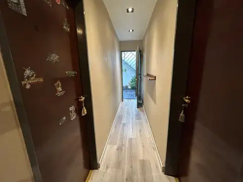 Depto Tipo Casa en Venta 40 años