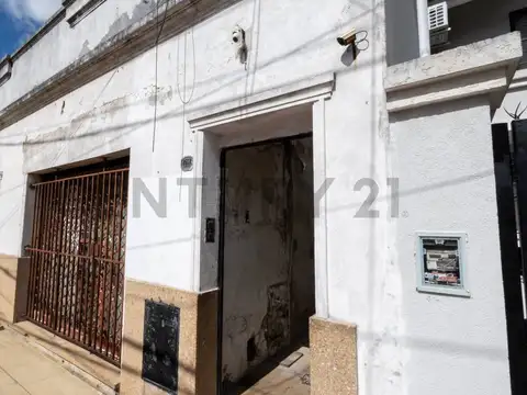 berutti 2600, Piso 0