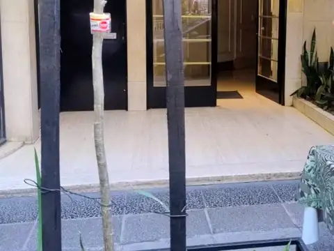 Posadas 1400, Piso 1