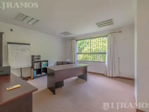VENTA Oficinas Estilo Clásico en Hub Estratégico | Colegiales - Belgrano
