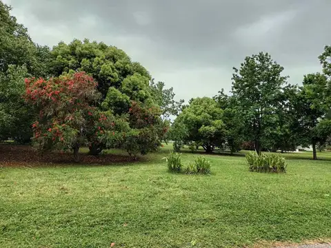 Terreno en Venta en Los Alcanfores, USD 69.000