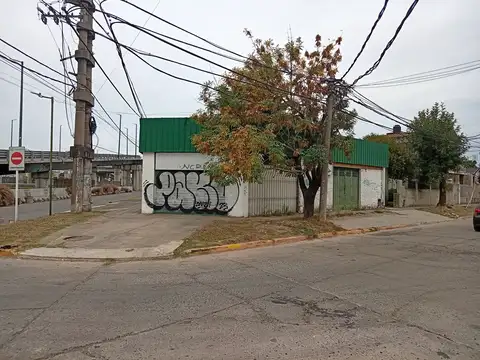 EXCELENTE LOCAL EN VENTA EN ITUZAINGO NUEVO VALOR