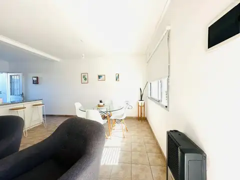 Depto Tipo Casa en Venta en Los Hornos, USD 72.000