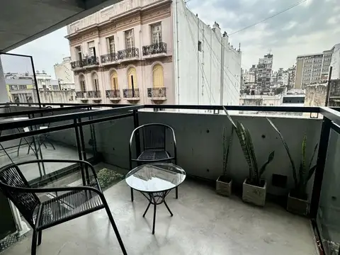 LAVALLE 2000, Piso 5