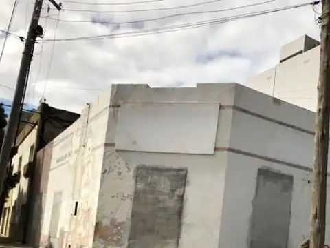 VENTA LOTE ESQUINA CENTRICA EN COMODORO RIVADAVIA