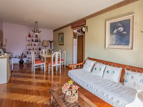 Departamento 4 ambientes con 2 baños