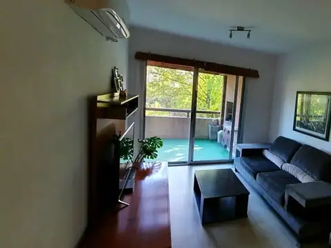 Villa Del Lago, Champagnat 1200, Piso 2