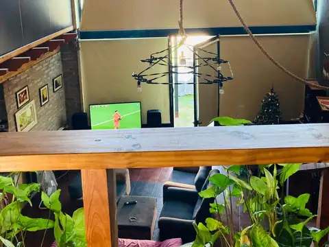 Casa en Alquiler en Granadero Baigorria, $ 950.000