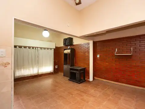 Depto Tipo Casa en Venta de 3 ambientes