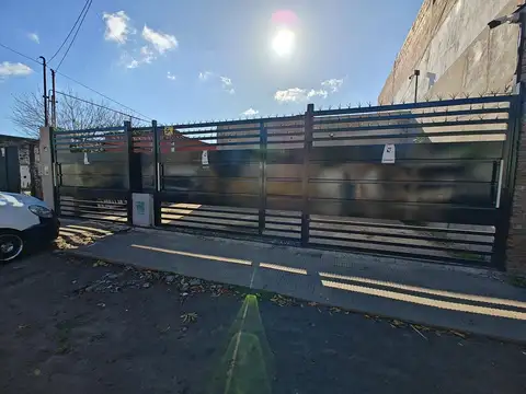 Casa en  venta en Gonzalez Catan