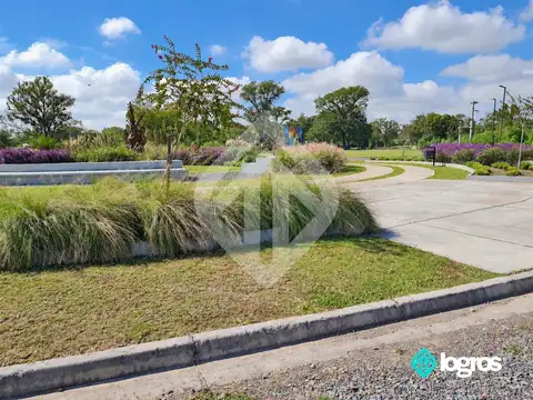 Terreno en Venta 28  mts Fondo