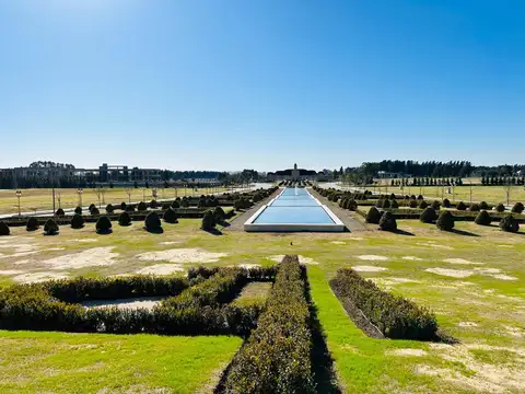 Pride Canning, 2 grandes lotes con vista al lago