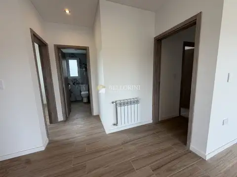 Casa en venta a estrenar en San Ramón, Pilar del Este | 5 ambientes, 3 dormitorios, frente a la...