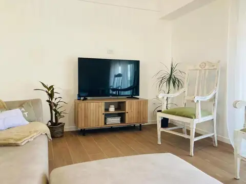 Tucumán e/ San Lorenzo y Roca