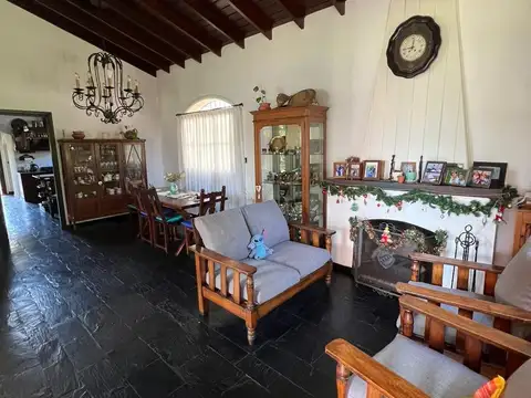 Casa en Venta en Ituzaingo, USD 270.000