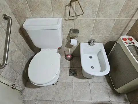 Depto Tipo Casa en Venta 50 años