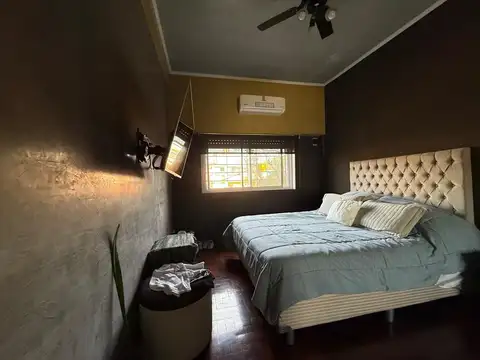 Depto Tipo Casa en Alquiler de 4 ambientes