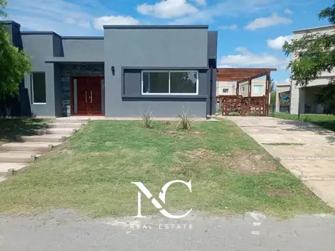 Casa en venta en Santo Domingo Canning Esteban Echeverria