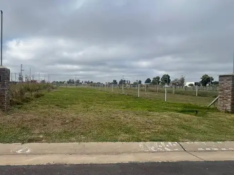 VENTA LOTE EN ZELAYA 2 dueño FINANCIA BARRIO SEMICERRADO LISTO PARA CONSTRUIR