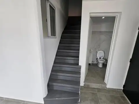 Depto Tipo Casa en Venta al Oeste