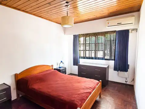 Dúplex 4 amb en Venta con jardín y pileta Olivos