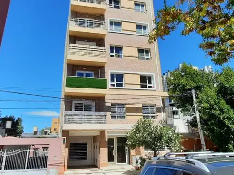 Departamento de 2 dormitorios en alquiler en Teniente Ibañez 565