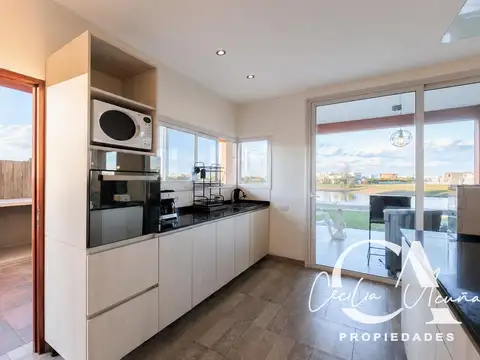 Casa en Venta al Este
