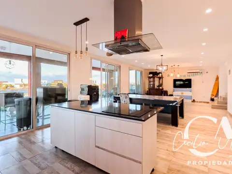 Casa a la laguna San Sebastián, muelle propio – USD 259.000