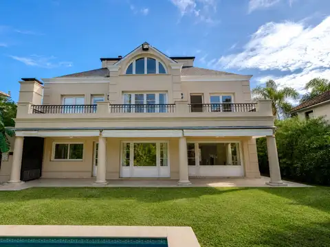 Casa en Venta en Victoria, USD 1.120.000