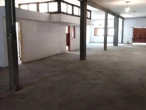 Galpon en Venta en Moron, USD 198.000