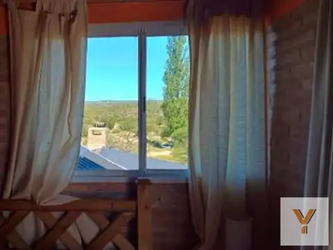 Casa en venta - 2 Dormitorios 2 Baños - Mina Clavero