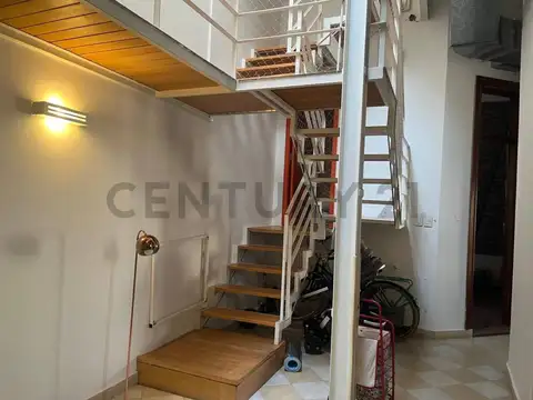 Zapiola 1200, Piso 0