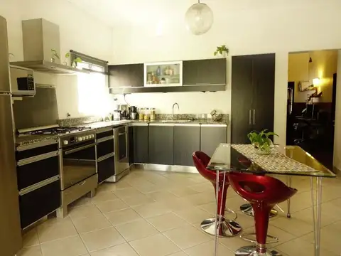 Casa en Venta en Remedios de Escalada, USD 110.000