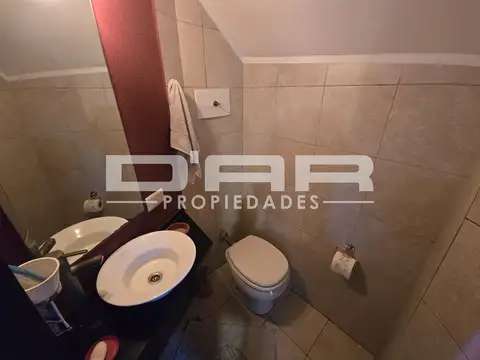 Depto Tipo Casa en Venta con 1 cocheras