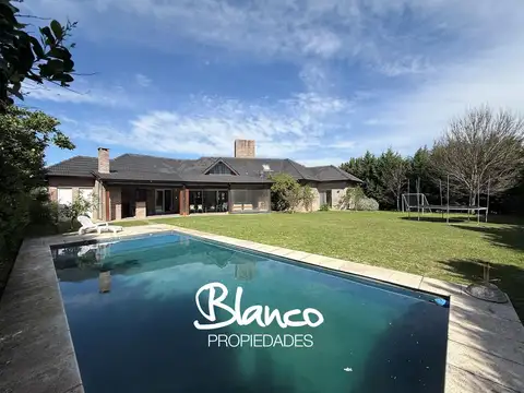 Casa  en Venta en Los Robles, Haras Santa Maria, Escobar