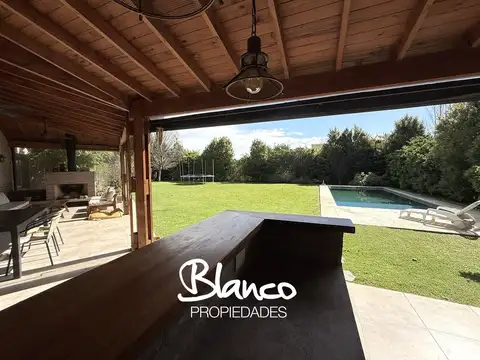 Casa en Venta en Haras Santa María - Los Robles, USD 298.000